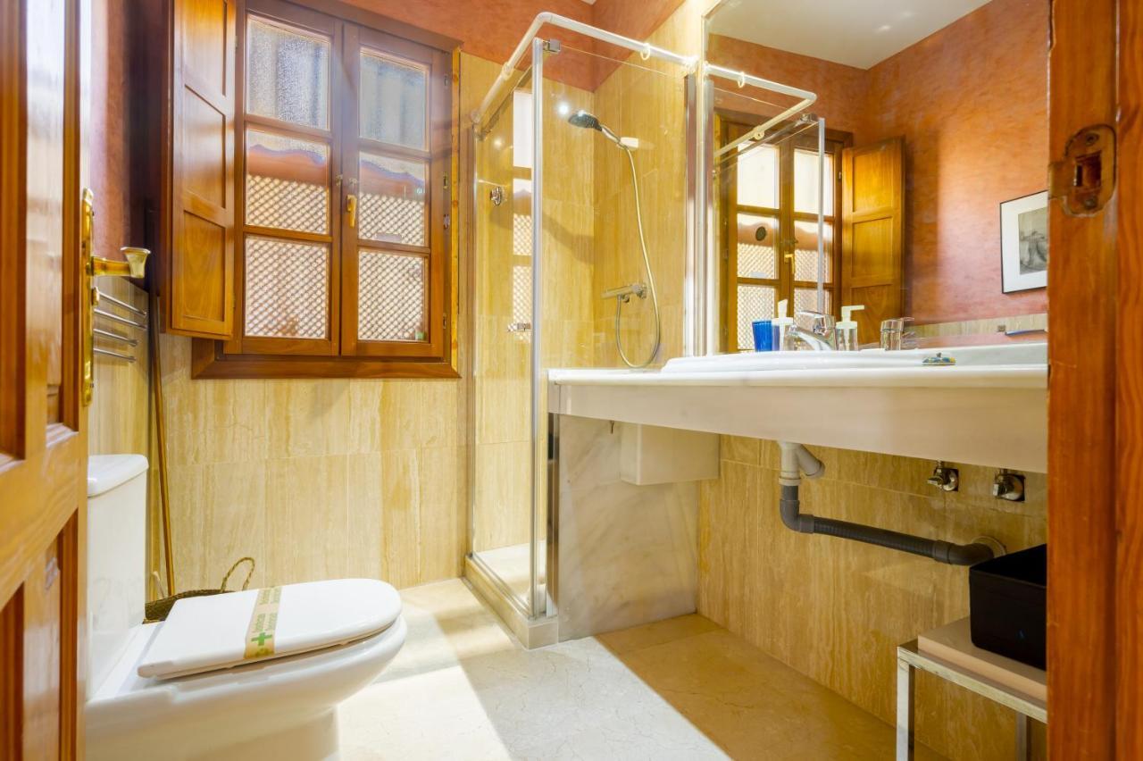 Large And Practic - 3Bd 2Bth- Arenal Apartment Seville Luaran gambar