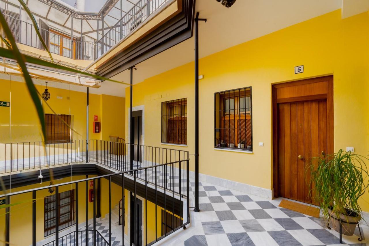 Large And Practic - 3Bd 2Bth- Arenal Apartment Seville Luaran gambar